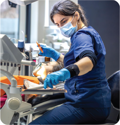 درمان فاصله بین دندان‌ ها: از ارتودنسی تا باندینگ و لمنیت